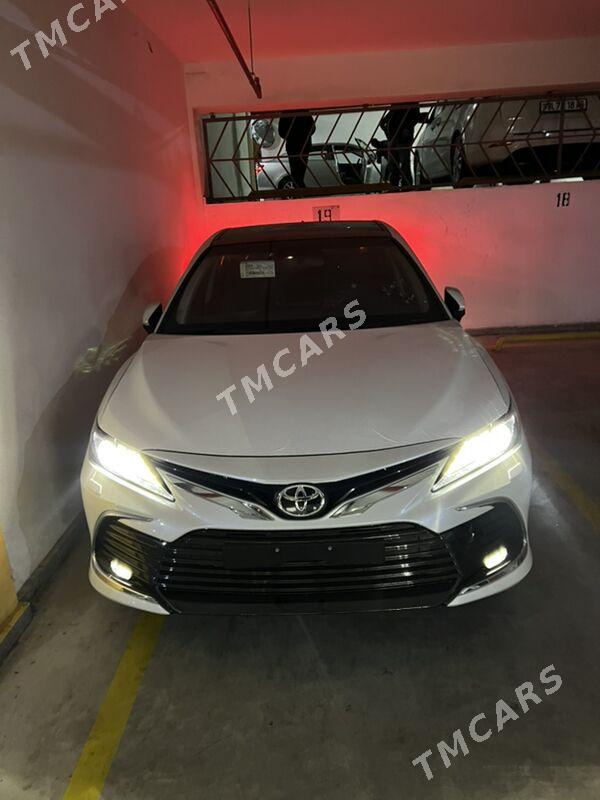 Toyota Camry 2022 - 655 000 TMT - Ашхабад - img 7