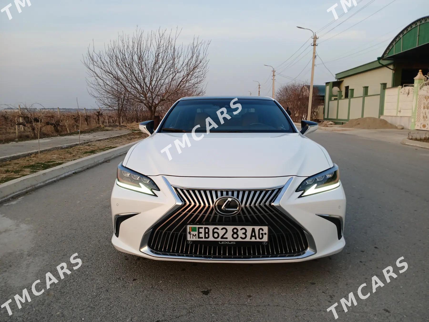 Lexus ES 350 2021 - 685 000 TMT - Гёкдже - img 2