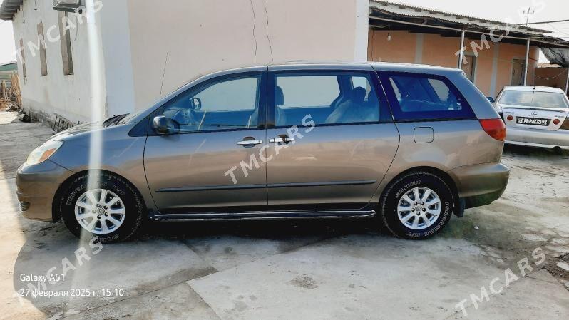 Toyota Sienna 2003 - 185 000 TMT - Daşoguz - img 2