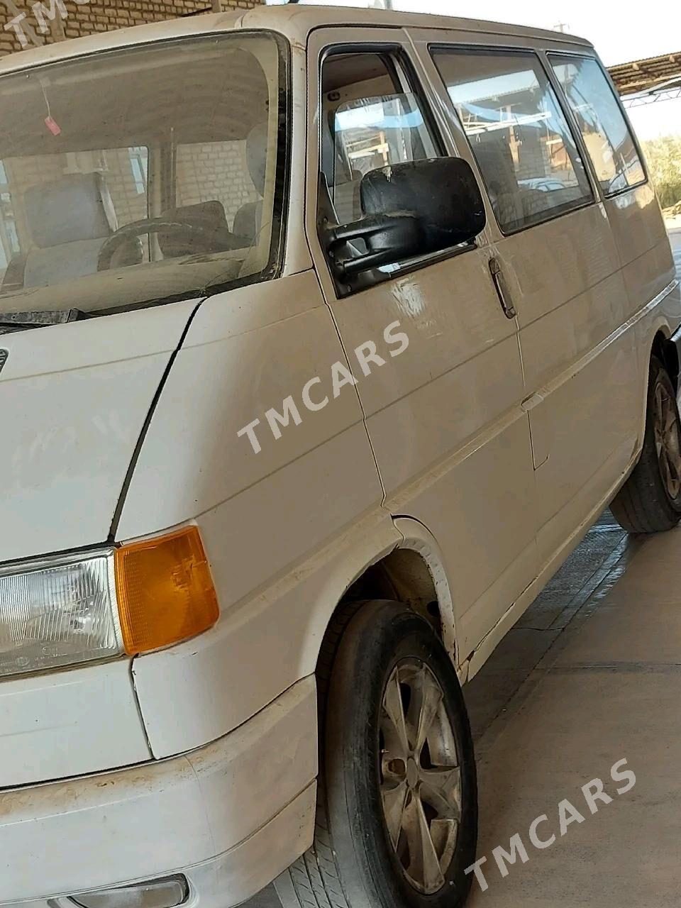 Volkswagen Transporter 1991 - 30 000 TMT - Мары - img 3