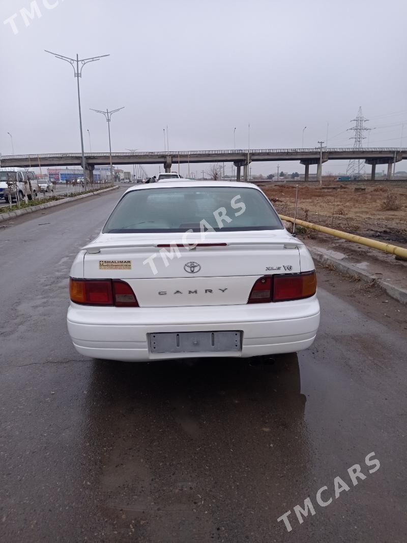 Toyota Camry 1993 - 85 000 TMT - Darganata - img 3