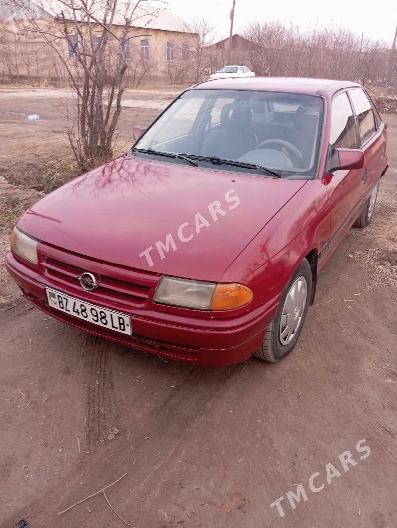 Opel Astra 1992 - 33 000 TMT - Sakar - img 7