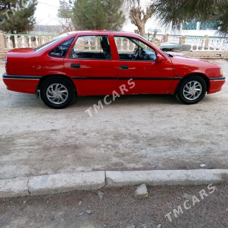 Opel Vectra 1993 - 30 000 TMT - Murgap - img 2