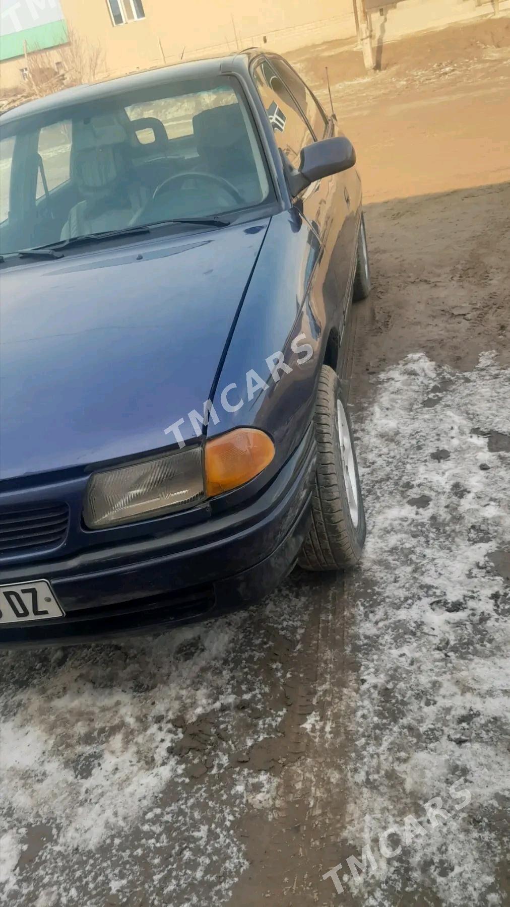 Opel Astra 1993 - 43 000 TMT - Кёнеургенч - img 2