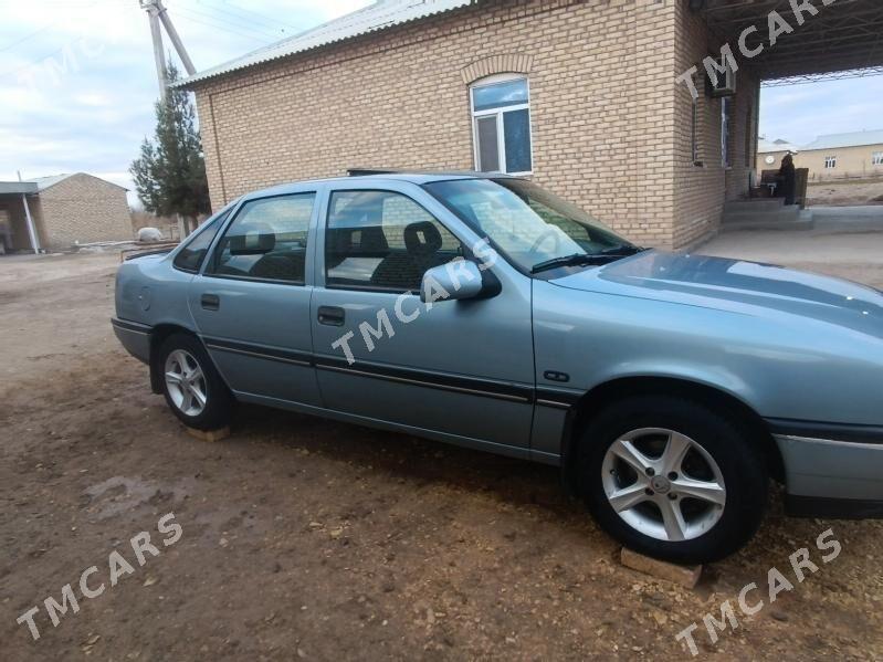 Opel Vectra 1989 - 37 000 TMT - Sakarçäge - img 5