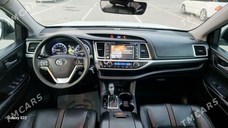 Toyota Highlander 2018 - 400 000 TMT - Aşgabat - img 10