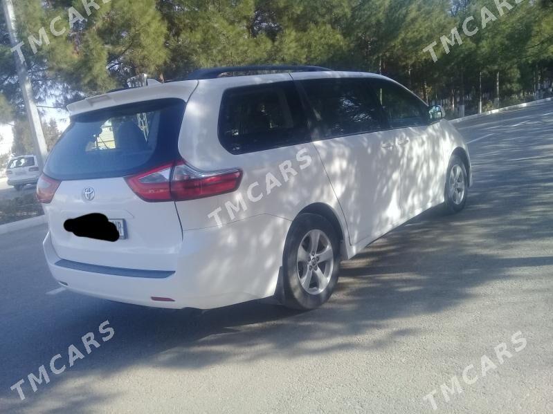 Toyota Sienna 2020 - 300 000 TMT - Mary - img 3