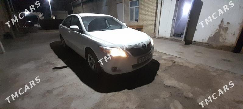 Toyota Camry 2010 - 165 000 TMT - Мары - img 3