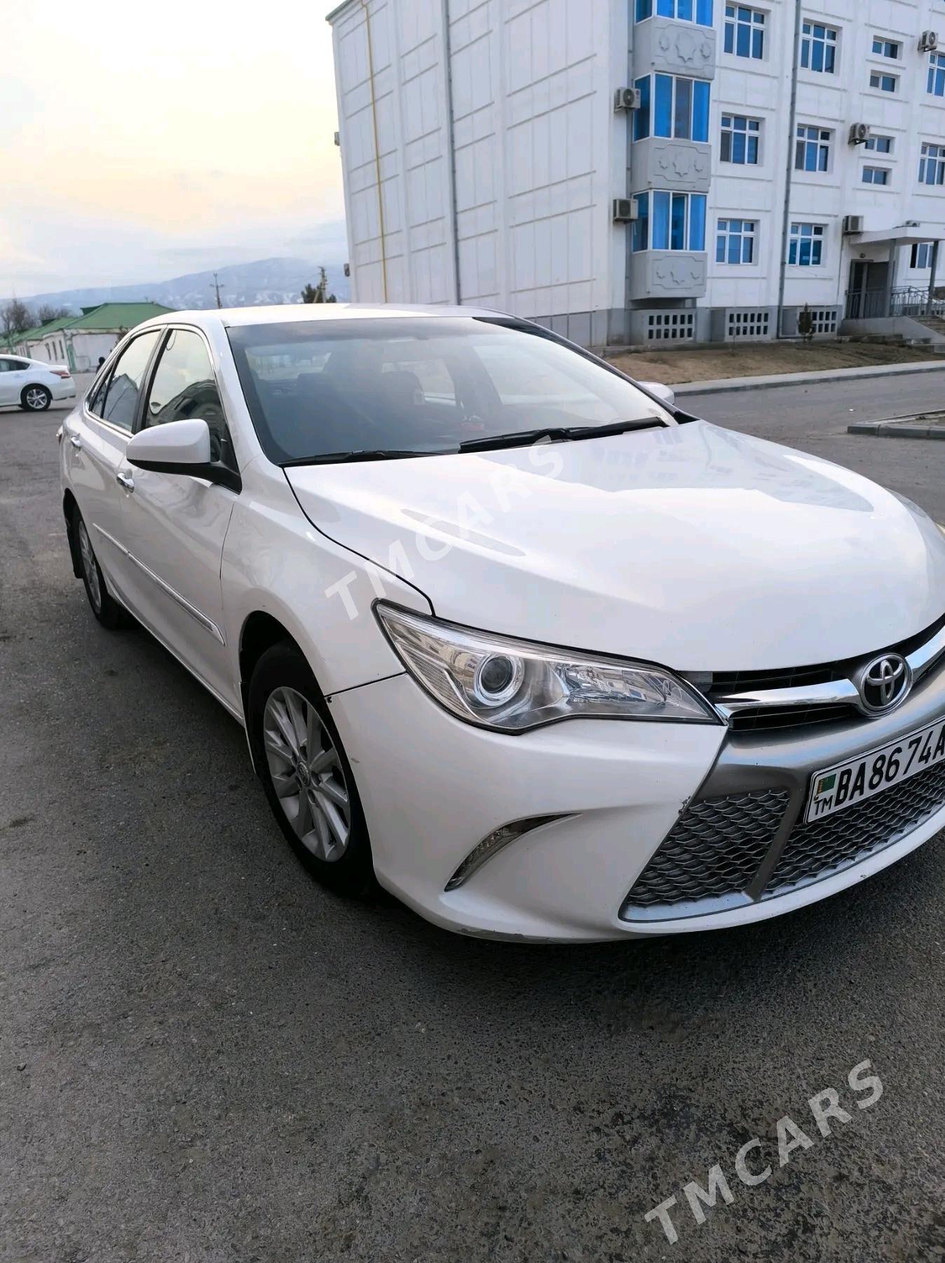 Toyota Camry 2017 - 210 000 TMT - Херрикгала - img 7