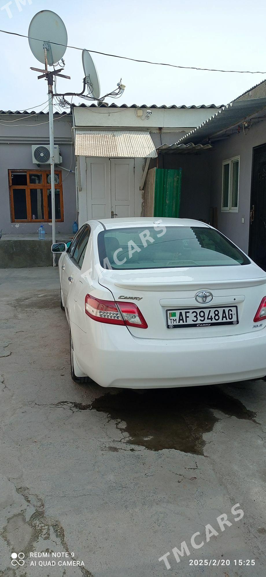 Toyota Camry 2011 - 170 000 TMT - Ашхабад - img 2