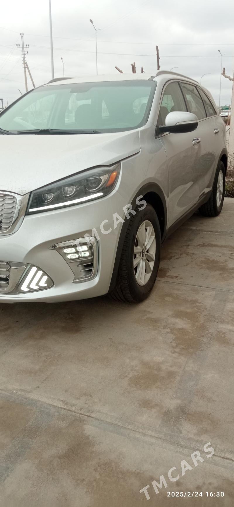 Kia Sorento 2020 - 275 000 TMT - Мары - img 5