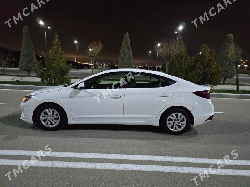 Hyundai Elantra 2019 - 180 000 TMT - Aşgabat - img 4