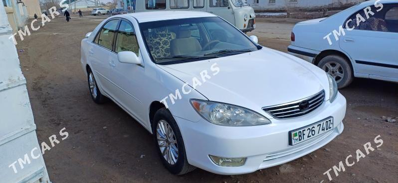 Toyota Camry 2003 - 130 000 TMT - Болдумсаз - img 2