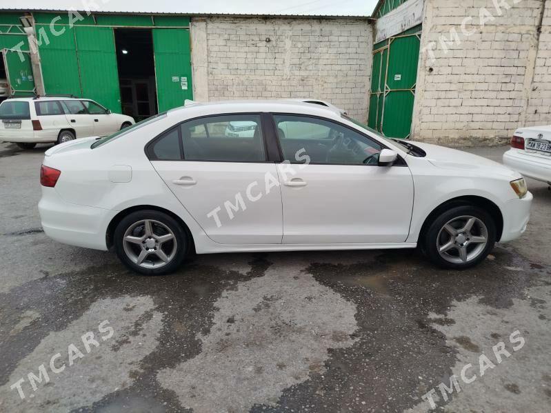 Volkswagen Jetta 2012 - 120 000 TMT - Бузмеин - img 2