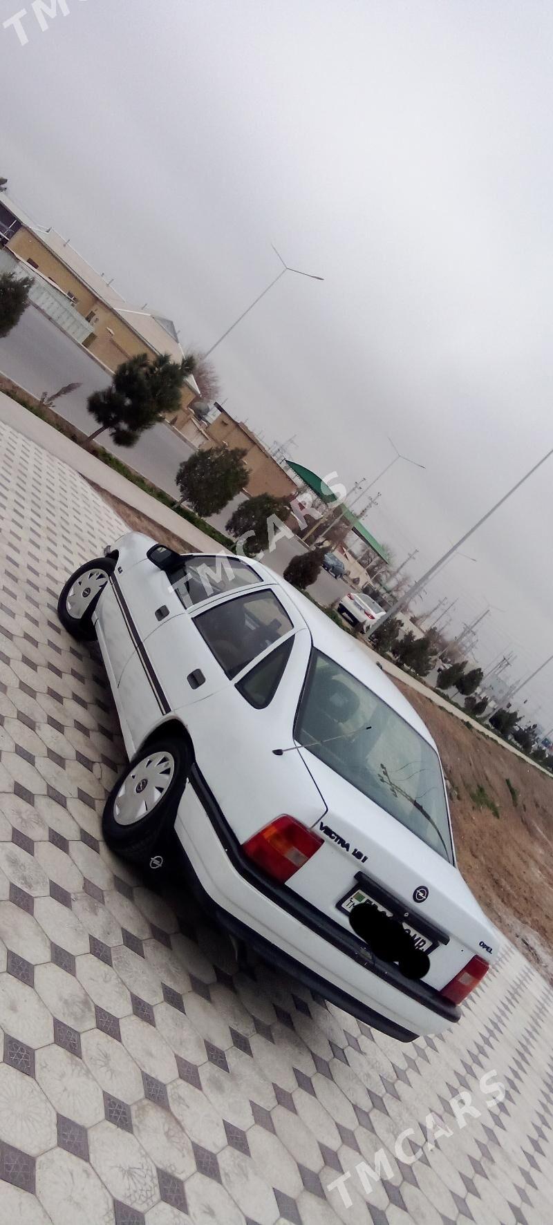 Opel Vectra 1990 - 30 000 TMT - Мары - img 3