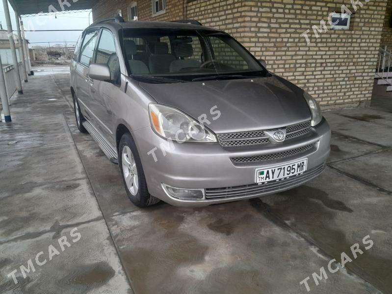 Toyota Sienna 2004 - 180 000 TMT - Мургап - img 4