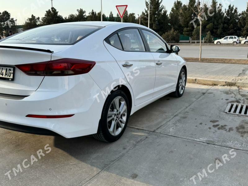 Hyundai Elantra 2018 - 210 000 TMT - Hitrowka - img 4