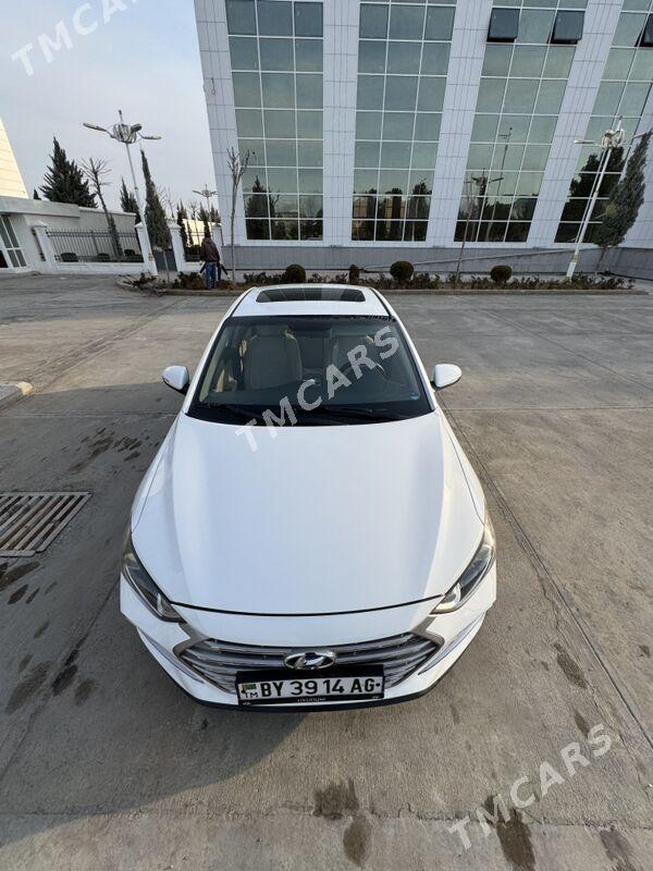 Hyundai Elantra 2018 - 210 000 TMT - Hitrowka - img 2