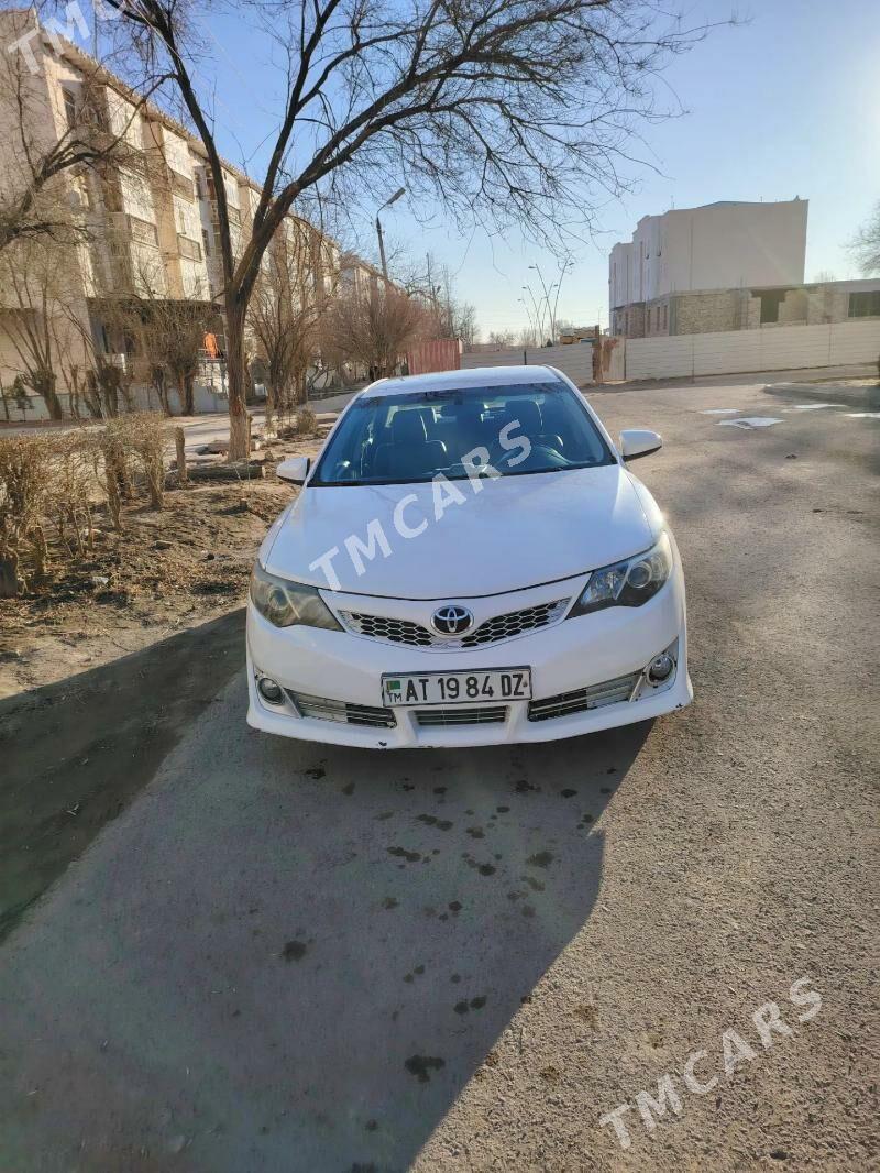 Toyota Camry 2012 - 175 000 TMT - Дашогуз - img 2