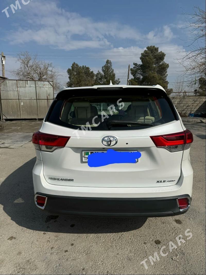 Toyota Highlander 2019 - 540 000 TMT - Gökdepe - img 3