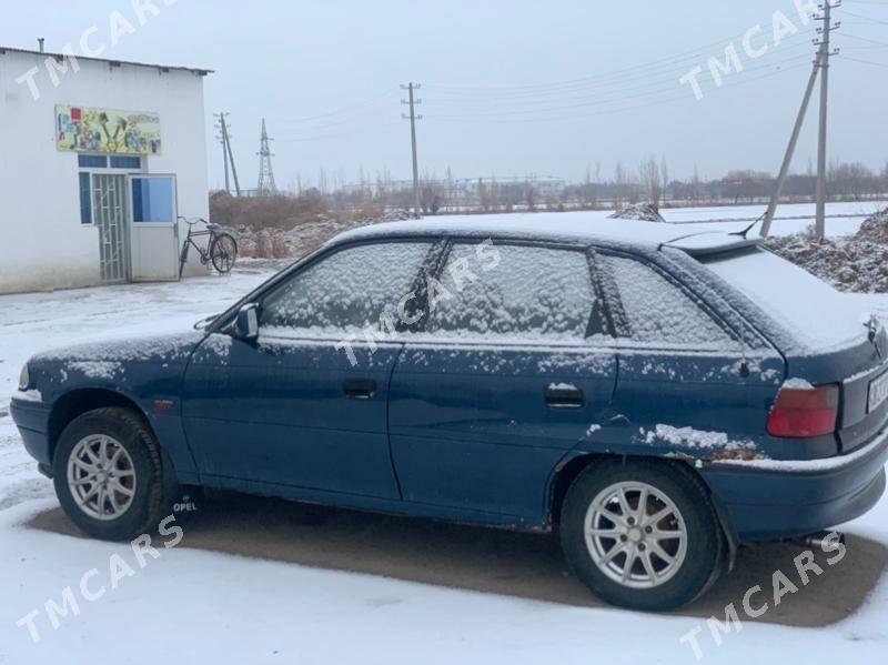 Opel Astra 1992 - 30 000 TMT - Болдумсаз - img 2