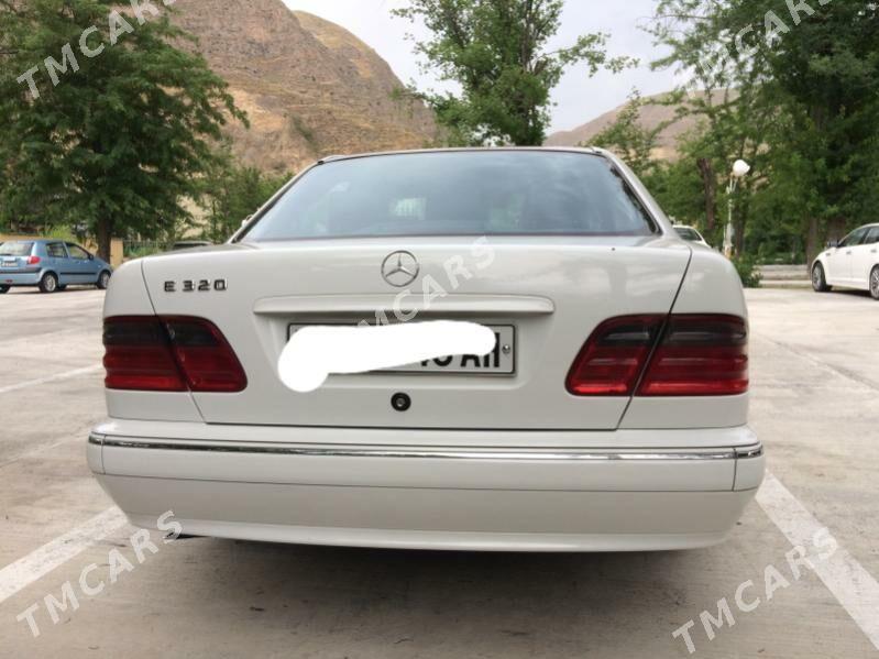 Mercedes-Benz E320 2001 - 120 000 TMT - Гёкдепе - img 2