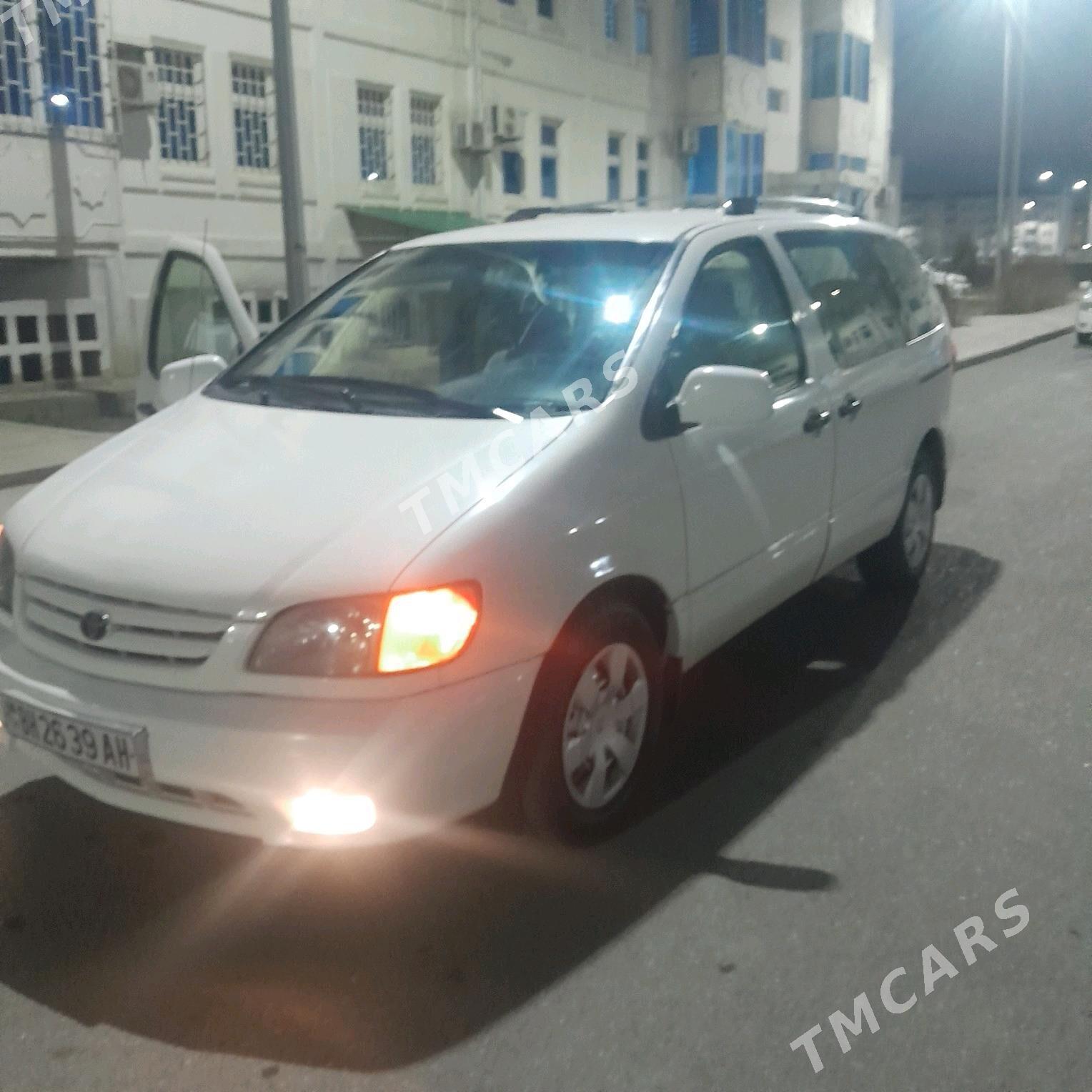 Toyota Sienna 2002 - 140 000 TMT - Tejen - img 2