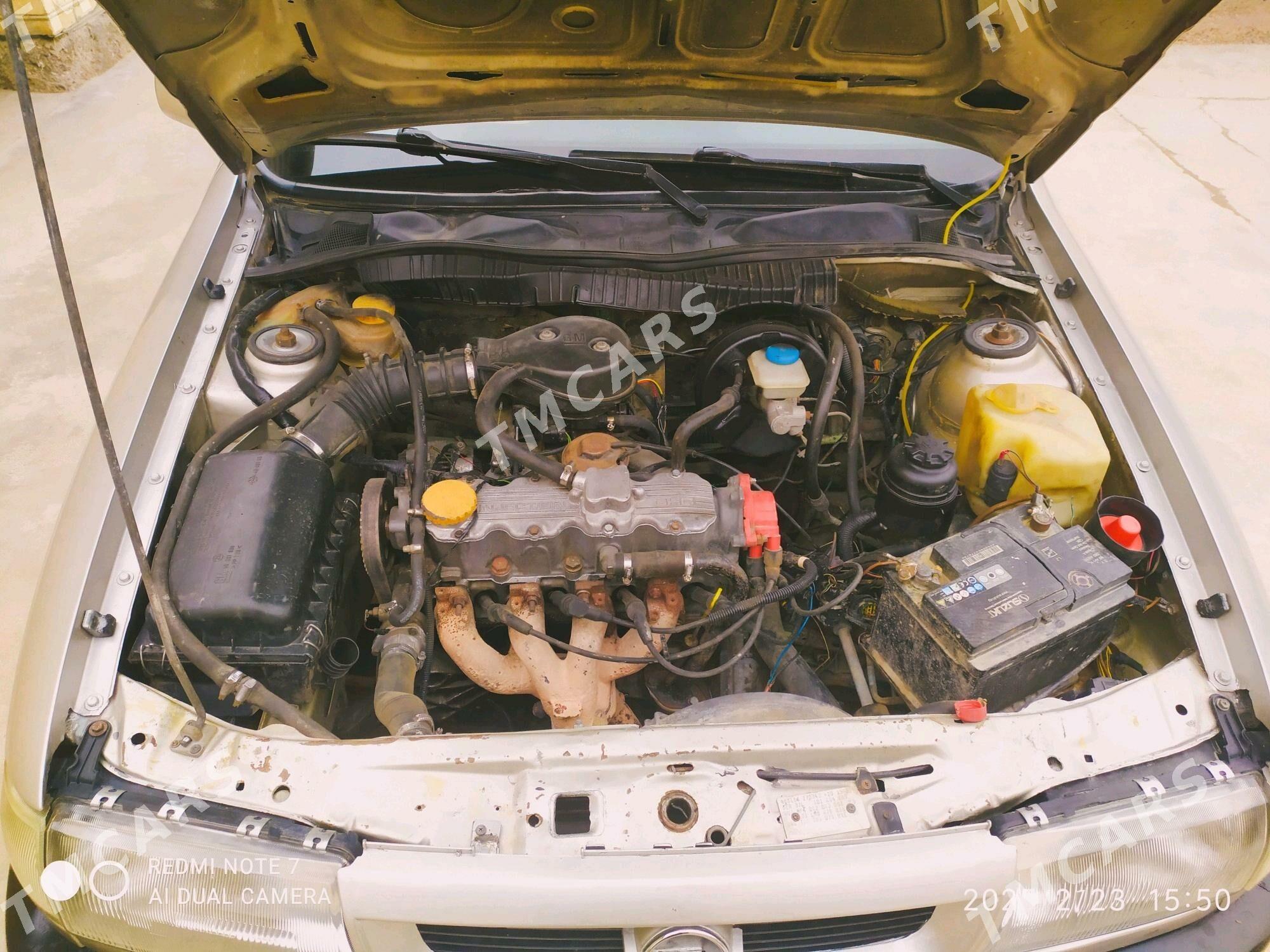 Opel Vectra 1991 - 33 000 TMT - Mary - img 5