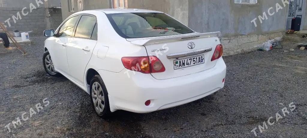 Toyota Corolla 2010 - 126 000 TMT - Ашхабад - img 3