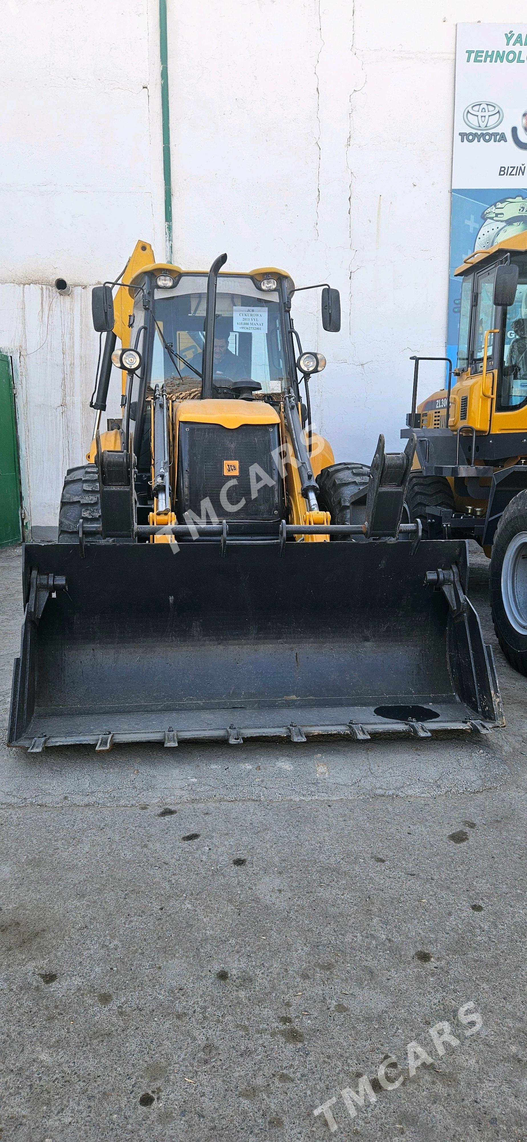 JCB 4CX ECO 2011 - 590 000 TMT - "Алтын Асыр" Гундогар базары ( Толкучка) - img 2