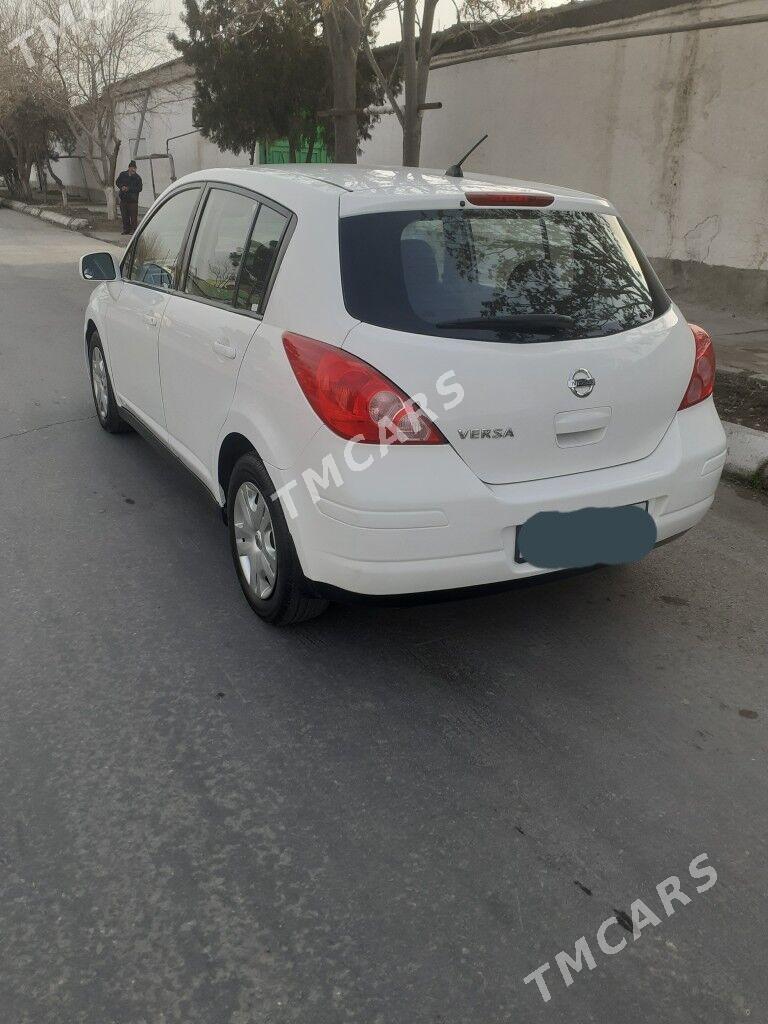 Nissan Versa 2010 - 113 000 TMT - Ашхабад - img 4