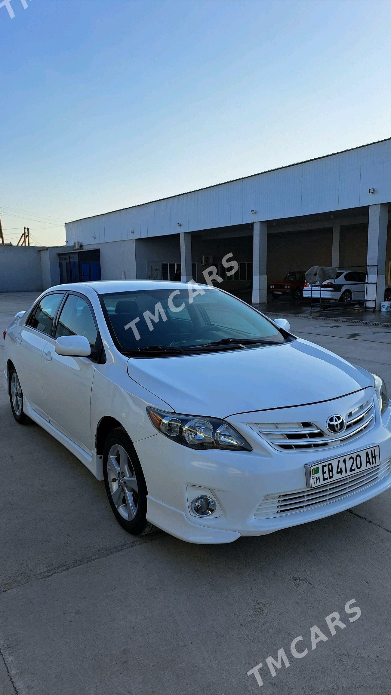 Toyota Corolla 2011 - 154 000 TMT - Ашхабад - img 4