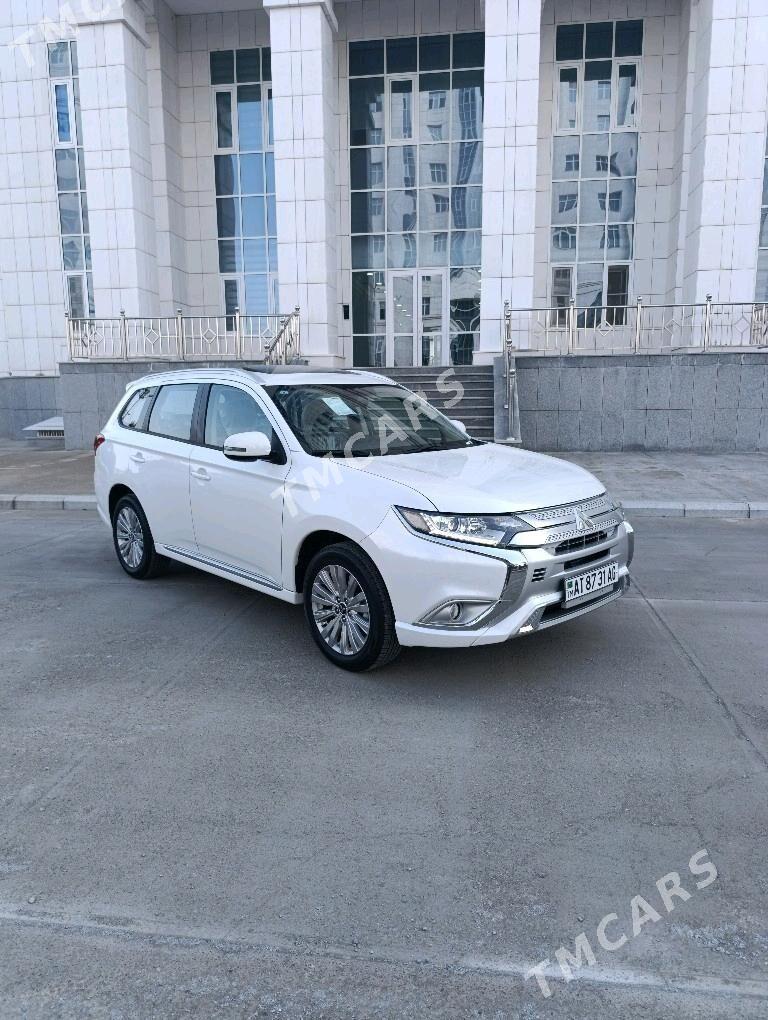 Mitsubishi Outlander 2022 - 330 000 TMT - Aşgabat - img 8