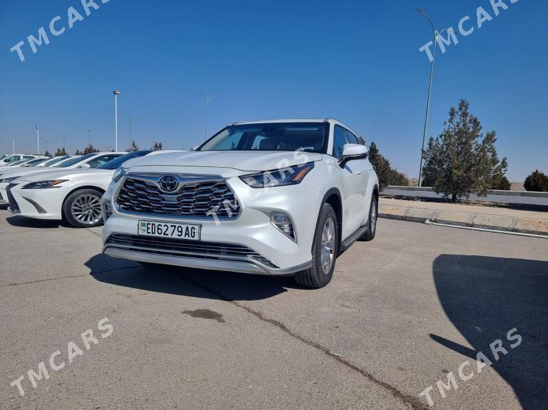 Toyota Highlander 2022 - 585 000 TMT - Ашхабад - img 2