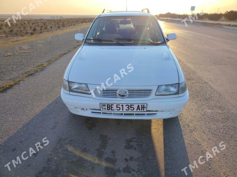 Opel Astra 1995 - 42 000 TMT - Bäherden - img 4