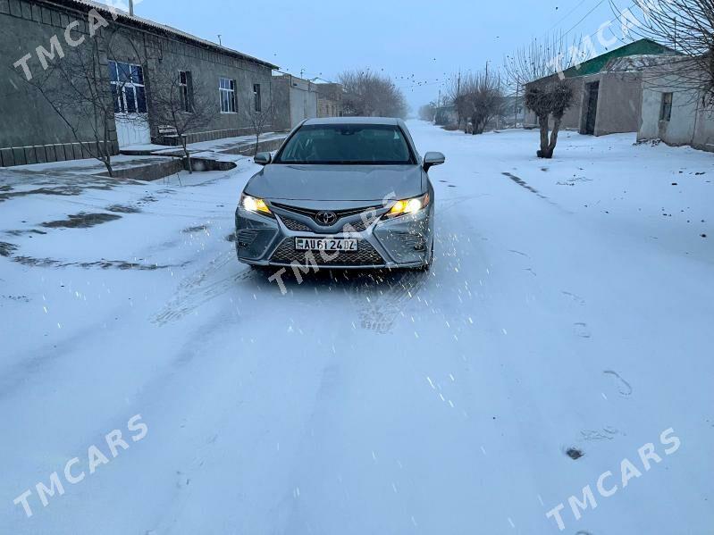 Toyota Camry 2019 - 250 000 TMT - Шабатский этрап - img 6