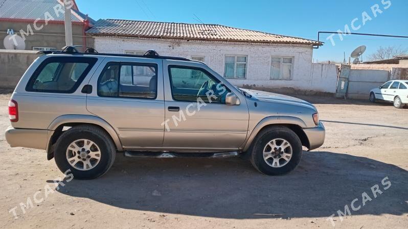 Nissan Pathfinder 2000 - 70 000 TMT - Tejen - img 3