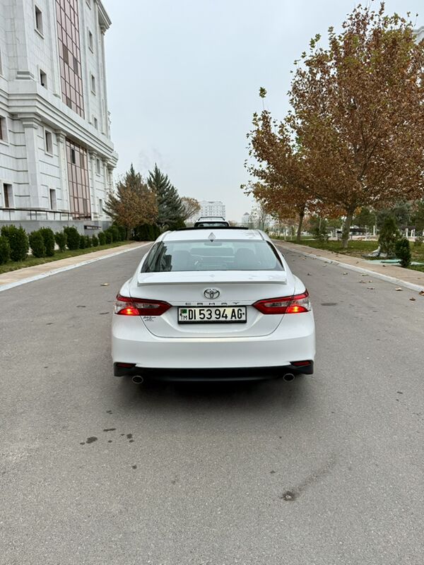 Toyota Camry 2018 - 309 000 TMT - Aşgabat - img 7