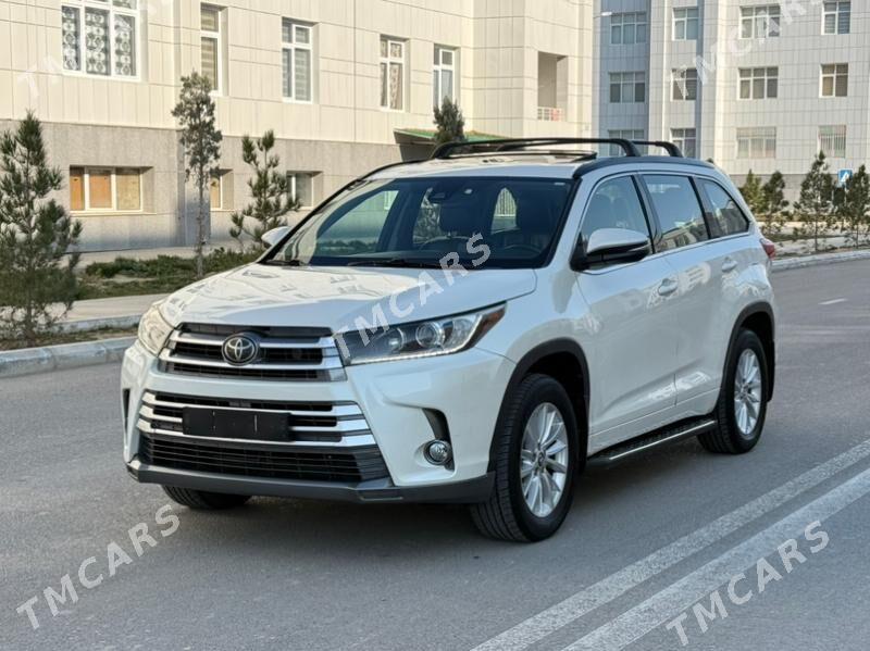 Toyota Highlander 2018 - 415 000 TMT - Гуртли - img 6