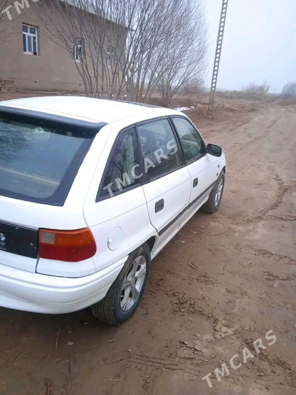 Opel Astra 1994 - 40 000 TMT - Кёнеургенч - img 2