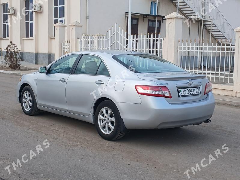 Toyota Camry 2010 - 170 000 TMT - Gubadag - img 4