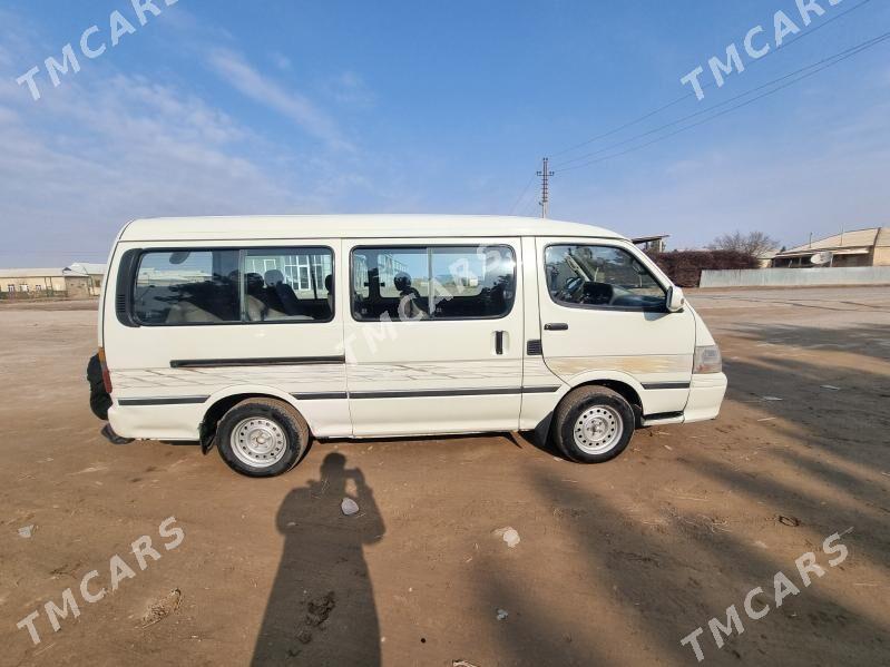 Toyota Hiace 2010 - 110 000 TMT - Сакарчага - img 6