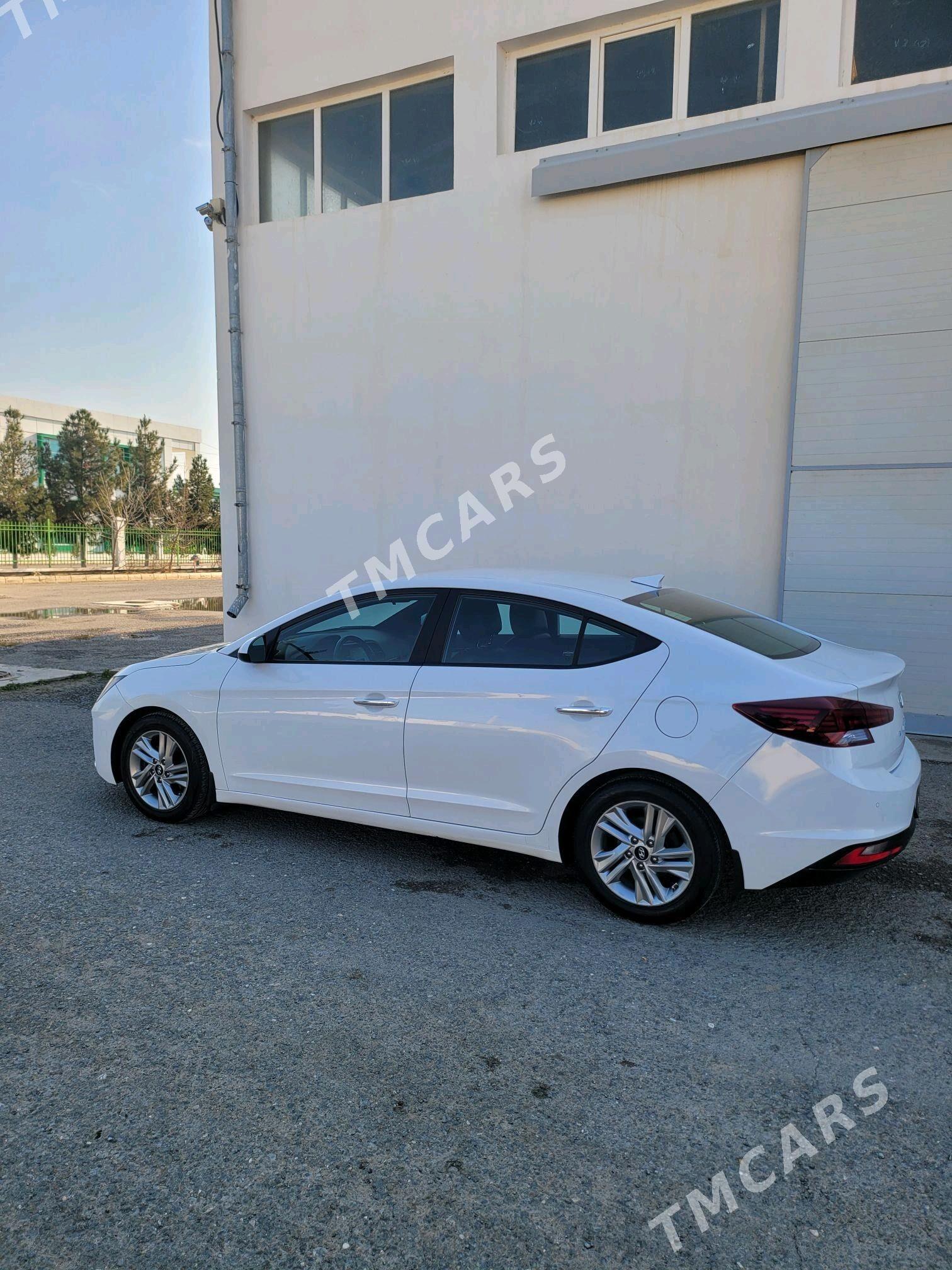 Hyundai Elantra 2020 - 219 000 TMT - Aşgabat - img 4