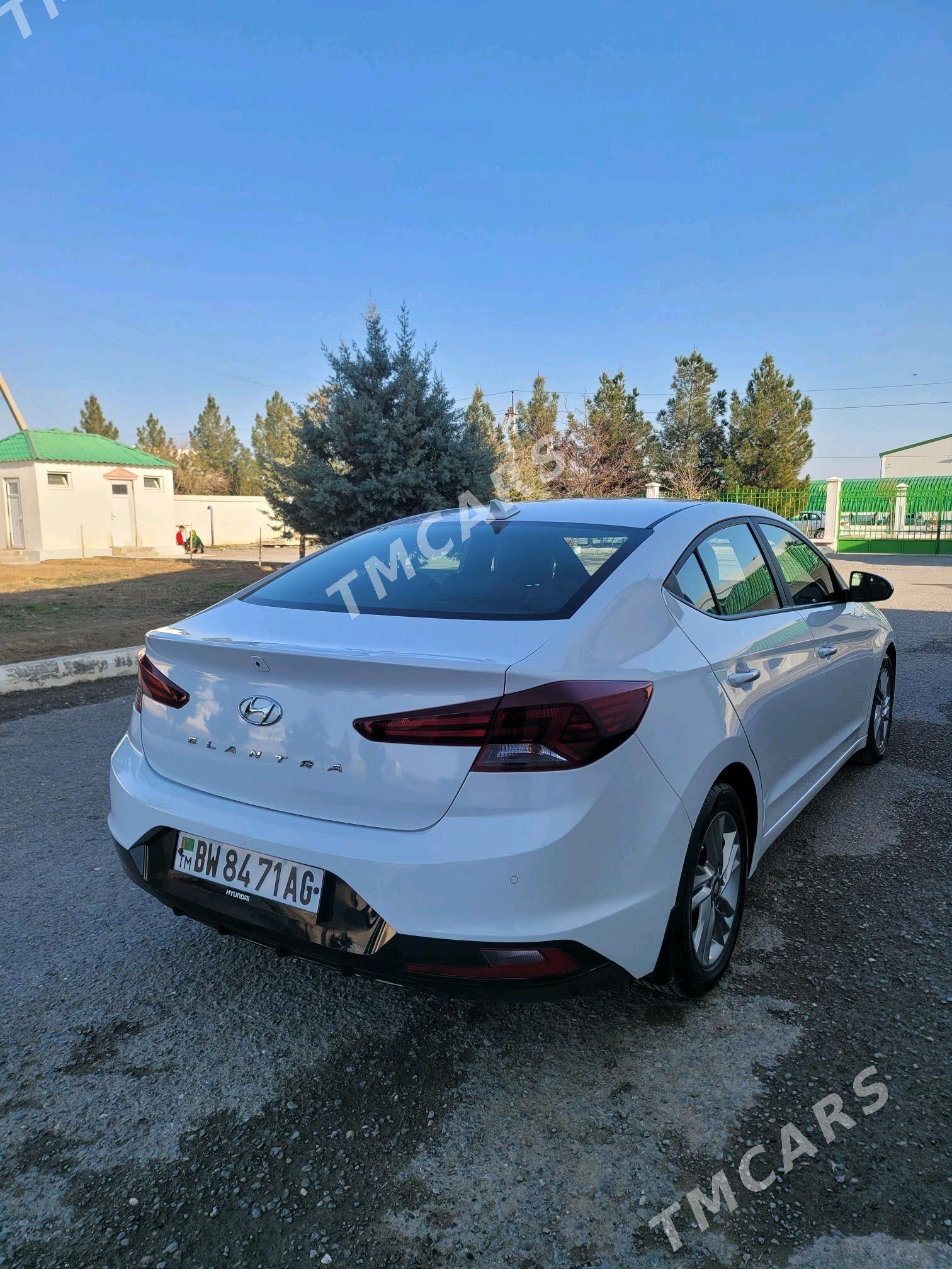 Hyundai Elantra 2020 - 219 000 TMT - Aşgabat - img 6