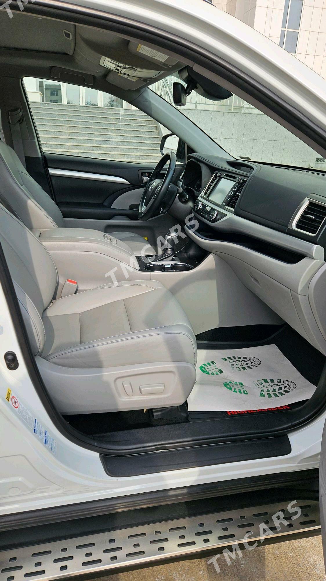 Toyota Highlander 2019 - 510 000 TMT - Aşgabat - img 9