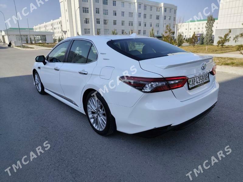 Toyota Camry 2018 - 305 000 TMT - Гуртли - img 4