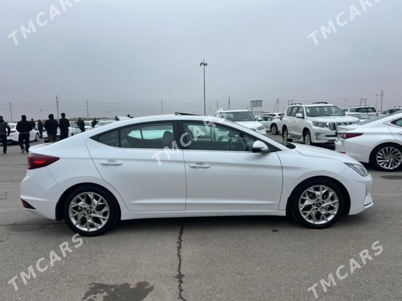 Hyundai Elantra 2020 - 240 000 TMT - Atatürk köç. - img 4