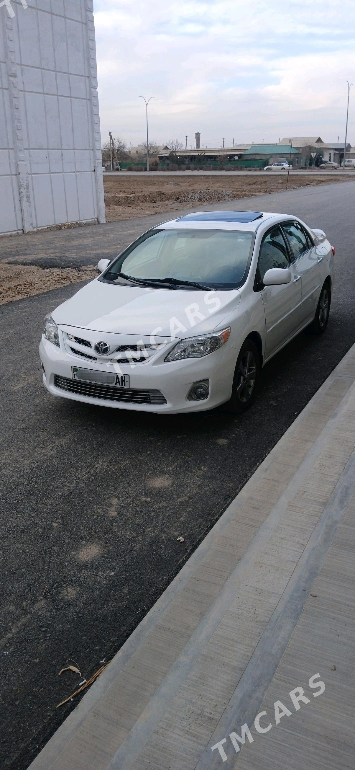 Toyota Corolla 2013 - 150 000 TMT - Aşgabat - img 6