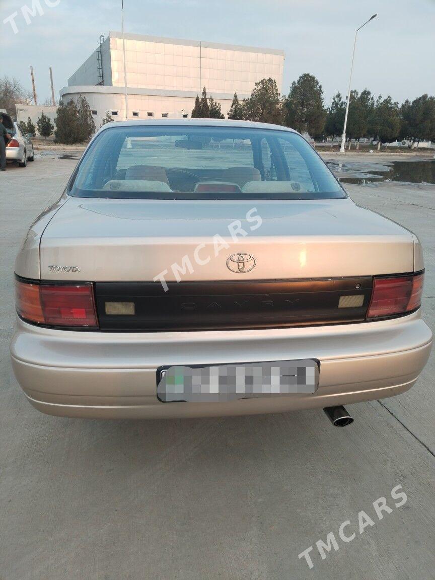 Toyota Camry 1993 - 78 000 TMT - Mary - img 4