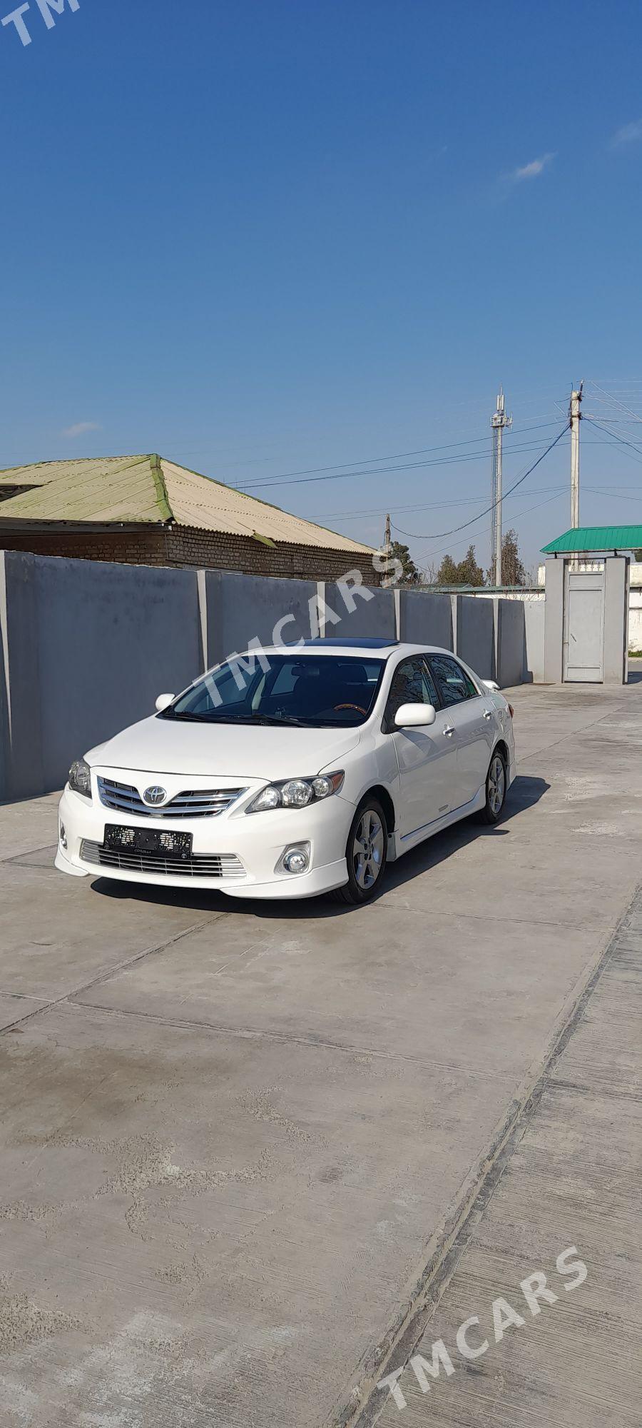 Toyota Corolla 2011 - 146 000 TMT - Ашхабад - img 2